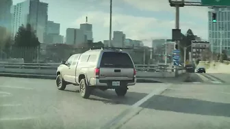 OC Ignored The Dual Turning Lane And Swung All The Way Back. Idiot