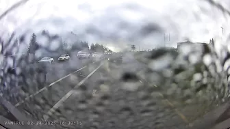 OC Muscle Car Stops On The Shoulder After Failing To Swim Across