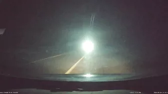 OC Thank God For His Shoulders