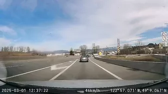 Vehicles Blocking The Entrance And Then Exiting The Highway On Another Ramp