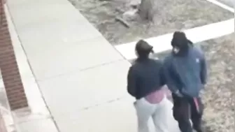 Off-duty Police Officer Rescues Man From Attack Before Video Begins