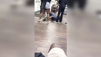 Louisville Elderly Man Beaten At Bus Stop