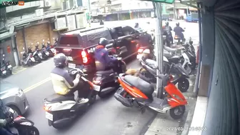 Pit Bull Jumps Out Of Car Window And Attacks Motorcyclist