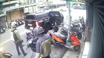 Pit Bull Jumps Out Of Car Window And Attacks Motorcyclist