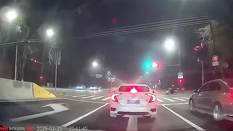 Electric Bike Rider Was Knocked Down After Running A Red Light