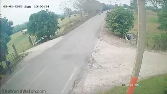 The Rickshaw Turned The Wrong Direction