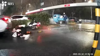 Scooter Rider Handles Getting Run Over Like A Boss