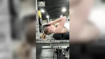 She Said: This Is Her Routine Exercise Before A Date