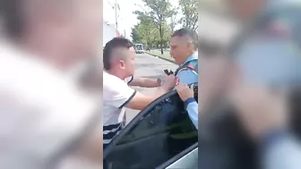 Close The Car Door In Front Of The Police