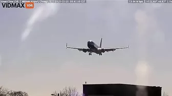 Southwest Airlines Lands At Chicago Airport At Last Minute