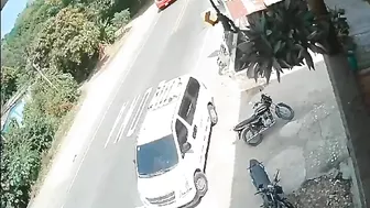 Stowaway In Trailer Falls To Death