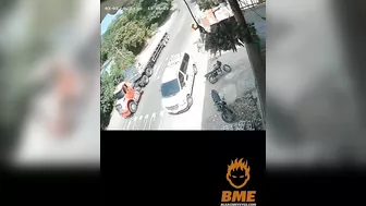 Stowaway In Trailer Falls To Death