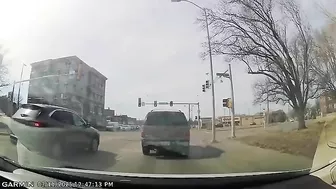 This Is Not A Turning Lane.