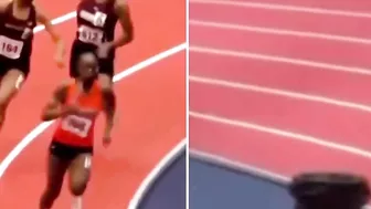 Ratchet Smashing His Follower's Head