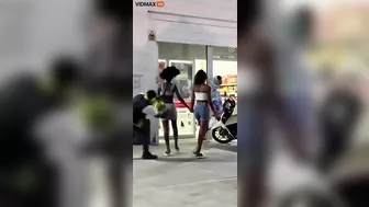 This Leaf-blowing Ghetto Avenger Is The Greatest