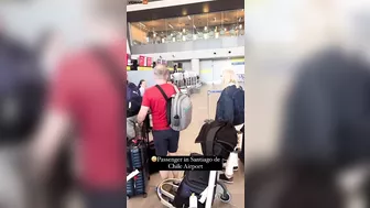 'Totally Depraved' Man Smashes Money With Hammer At Chilean Airport