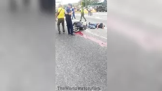 Tragedy: Two Motorcyclists Lose Balance At The Wrong Moment