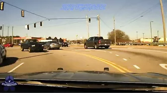 Police Arrest A Reckless Suspect At The Worst Possible Time January 2021 Fayet