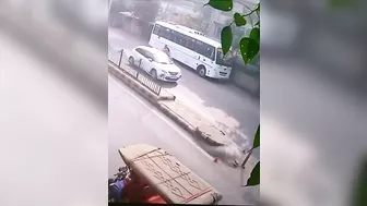 Dual-wheel Windshield Landing
