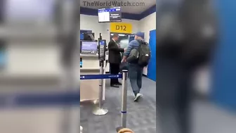 Mad Man Beats Up United Airlines Gate Agent