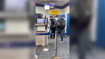 Mad Man Beats Up United Airlines Gate Agent