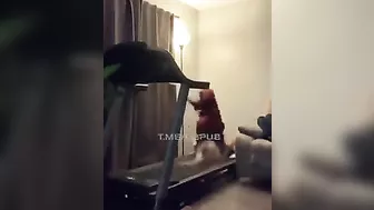 Watch Me Use The Treadmill