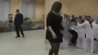 Wcgw Paid $100 For Dance Moves At Party Whatcouldgowrong