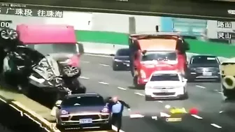 Well, You Won't See This Everyday Truck Ruining Its Driver's Life Forever