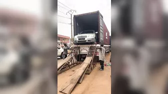 What Problems Might Arise When Unloading A Truck? What Problems Might Arise?