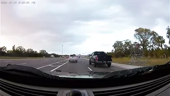 Oc An Idiot Wouldn't Tie A Wooden Chair To His Truck RIdiotsIn